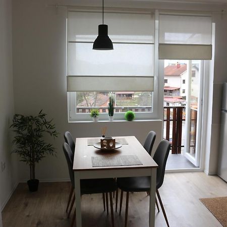 Апартаменти Studio Apartman Tajci Слунь Екстер'єр фото