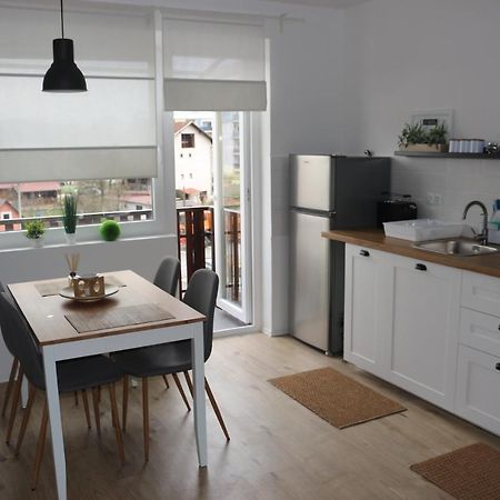 Апартаменти Studio Apartman Tajci Слунь Екстер'єр фото